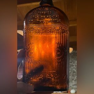 vintage 1 quart Hiram Walker Whiskey Bottle with original cap